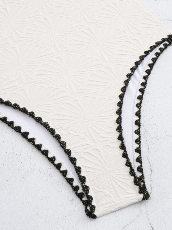 Цял бански костюм с едно рамо, дамски, полиестер, подплънка в чашките, подплата полиестер, секси модел