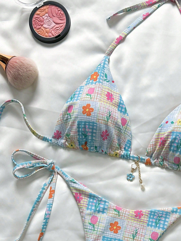 Egyrészes fürdőruha, bikini-stílusú fazon, virág mintás, mellepad, poliészter anyag