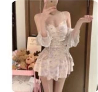 Ženski jednodijelni kupaći kostim s dugim rukavima, suknasti dizajn, jastučići za prsa, bez metalne potpore