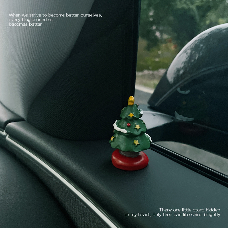 Смолено автомобилно интериорно украшение за централна конзола – лек лукс стил, симпатично мини коледно украшение