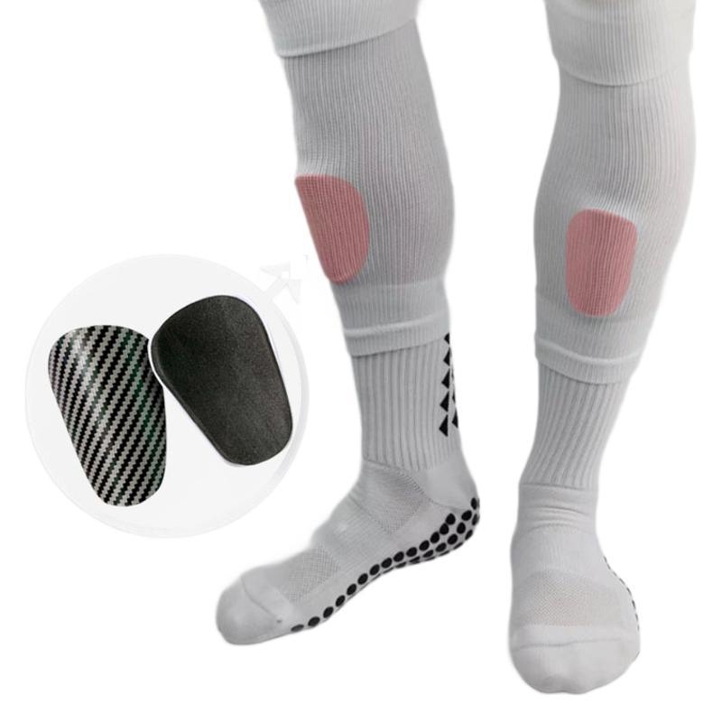 Futballhoz készült karbon rost mintázatú lábszárvédő, műanyagból, mini/master modell, felnőtteknek és gyerekeknek, futáshoz, kerékpározáshoz és lábvoliba alkalmas