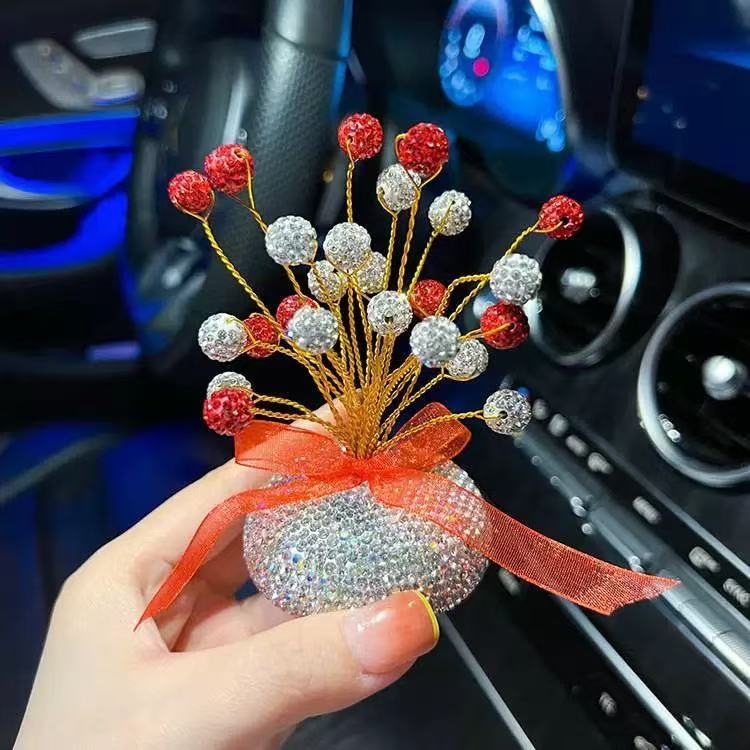 Диамантена украса за автомобилен интериор – централна конзола, модерен стил, декоративна функция, материал Point drill, тегло 100 g