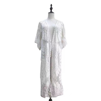 Csipke-chiffon kardigán V-nyakú, 3/4 ujjú, hímzett részletekkel, lazább szabás, nőknek