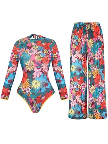 Női egyrészes fürdőruha hosszú ujjú, mellbetétekkel, mintával, rugalmas anyaggal (magas spandex-tartalom)