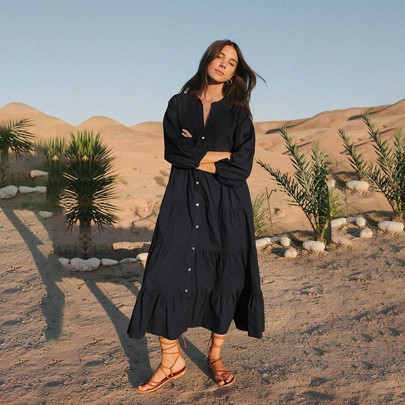 Strandfedő réteges fodrokkal, külső anyag: rayon, bélés: pamut, strandpár-készlet