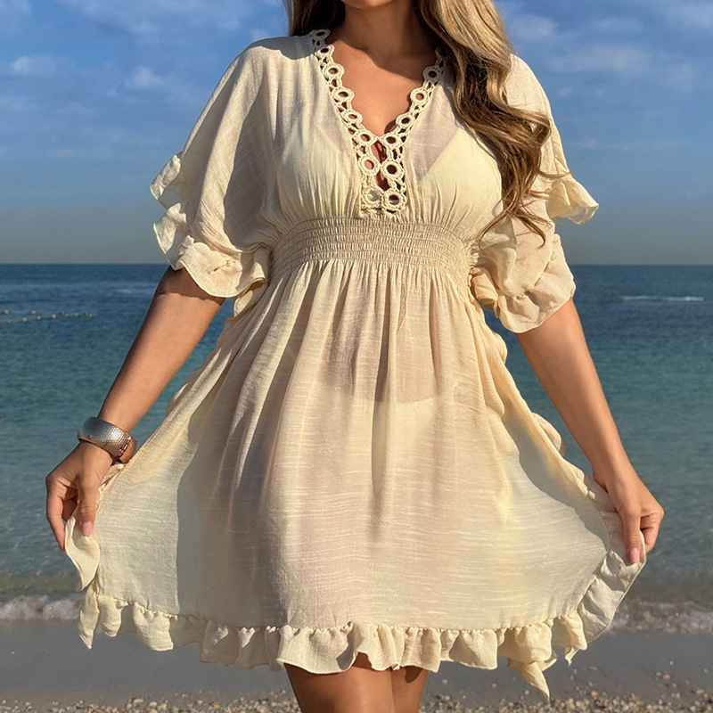 Плажна рокля‑покривало за жени с дантелена яка и кант по подгъва във форма на лотос; 100% полиестер, подплата 100% полиестер, тегло 165 g; за жени 18–30