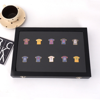 Insignă-broșă metalică pentru tricoul de fotbal, cu temă a jucătorilor celebri (Material: aliaj; Sport aplicabil: fotbal; Categoria produsului: accesorii pentru fani)