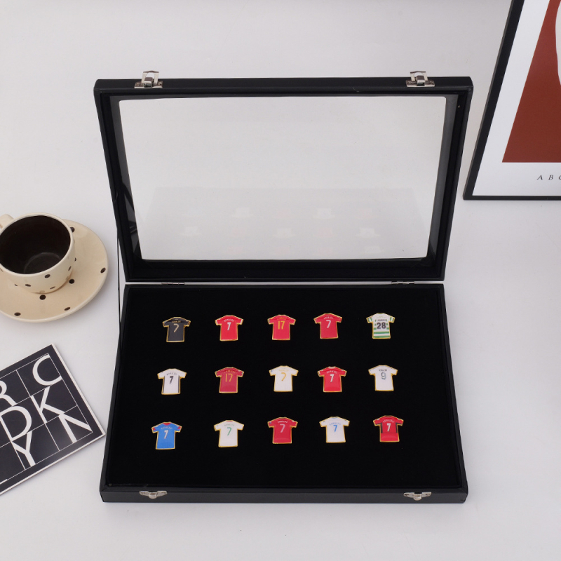 Insignă-broșă metalică pentru tricoul de fotbal, cu temă a jucătorilor celebri (Material: aliaj; Sport aplicabil: fotbal; Categoria produsului: accesorii pentru fani)