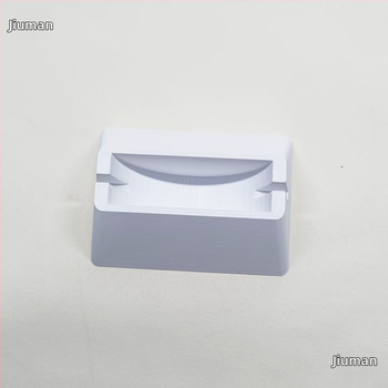 Stojan na vystavenie figúrnych korčúľ | Zavesiteľný vitrínový stojan na korčule