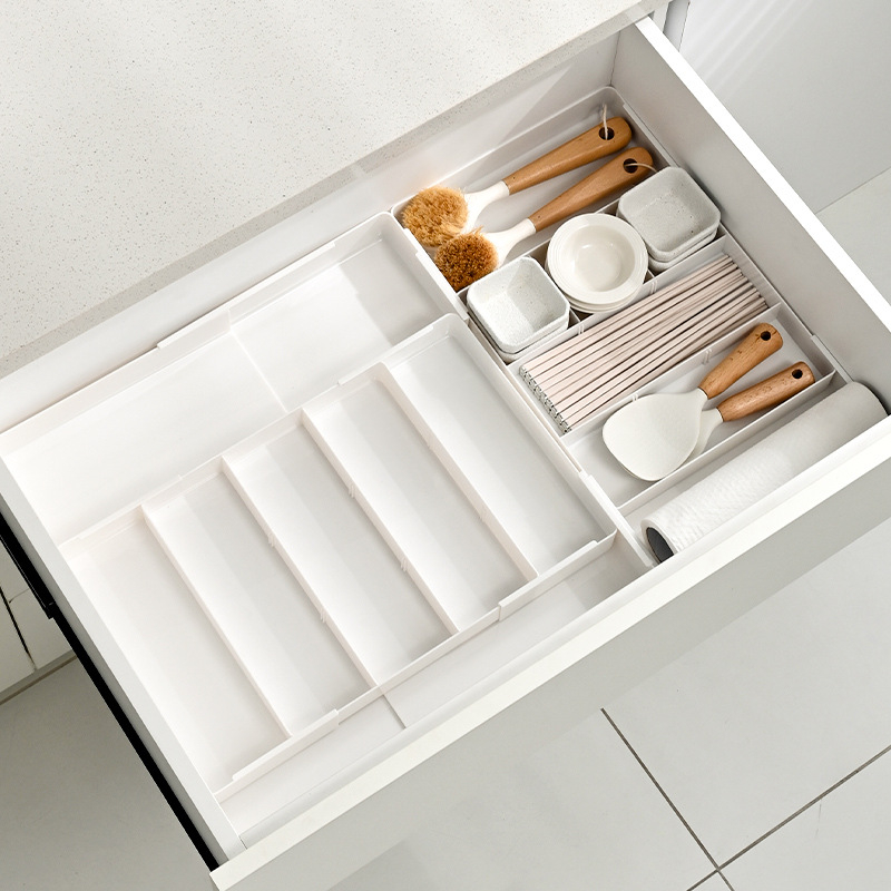 Casetă organizatoare pentru sertare, compartimentată, model 8831, plastic PET, capacitate 1 L, fără capac, imprimare logo disponibilă