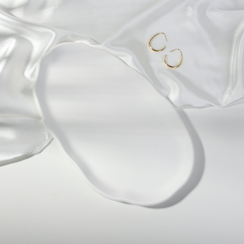 Farfurie decor pentru fotografie – farfurie în formă de nor, neregulată, pentru fotografierea produselor – Mirror Shadow 1108 ipsos, fond textil