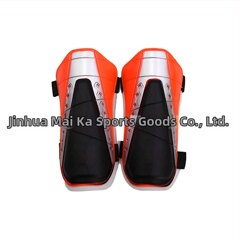 MAICCA futbalové štíty na holene – dvojvrstvové plastové chrániče pre dospelých a deti