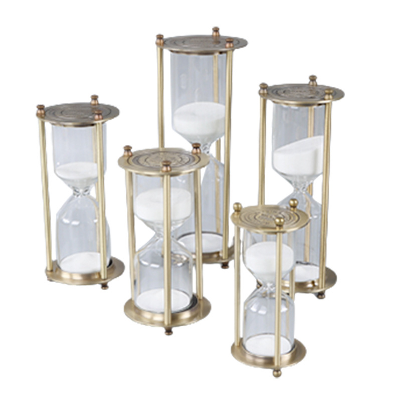 Metalna staklena pijesna sat s tri stupca – ručna izrada, retro dizajn, kućna dekoracija, borosilikatno staklo