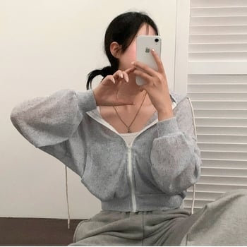 Jachetă damă cu glugă, design decupat, poliester ușor, croială regulară, fermoar, mâneci lungi, primăvara 2026