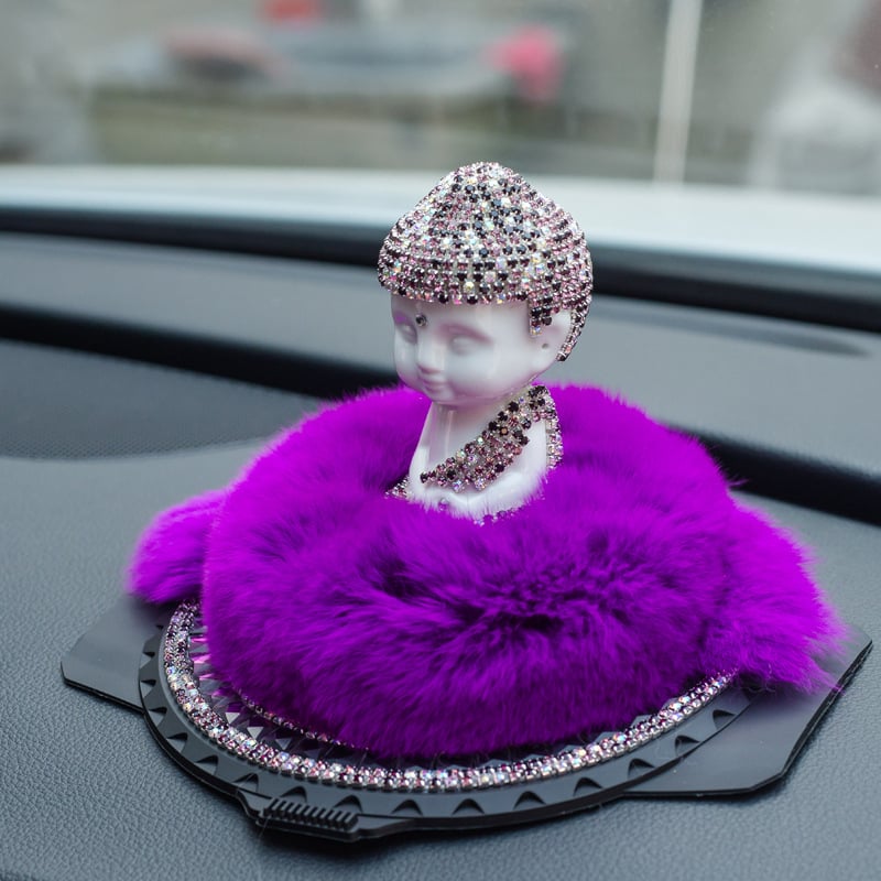 Meiyesi Σετ Διακόσμησης Αυτοκινήτου για Αρώματα με Βούδα από Γούνα Κουνελιού, Διαμαντένιες Λεπτομέρειες και Αντιολισθητικό Χαλάκι, Ιδανικό ως Επαγγελματικό Δώρο