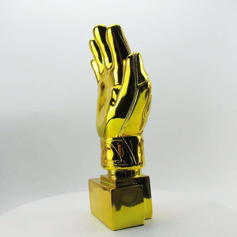 Τρόπαιο γαντιού τερματοφύλακα — ρητίνη; δυνατότητα εκτύπωσης λογότυπου; βάρος 600–1000 g; προσαρμοστικό; ιδανικό για δώρο