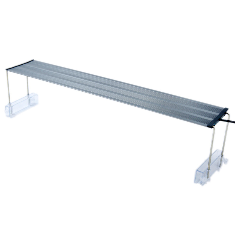 Neo LED svjetiljka za akvarij – pun spektar, 15 W, aluminijska legura, težina 2 kg.