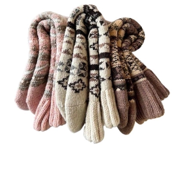 Gyapjú zokni, téli vastag, retro etno stílusú pár, terry zokni a vádliig