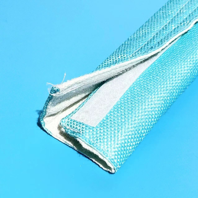 Pernă de umăr pentru centura de siguranță a mașinii – accesoriu pentru fani fotbal, material bumbac și in, logo imprimat