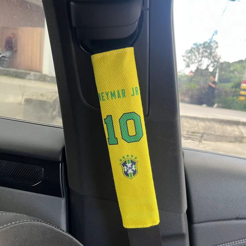 Pernă de umăr pentru centura de siguranță a mașinii – accesoriu pentru fani fotbal, material bumbac și in, logo imprimat