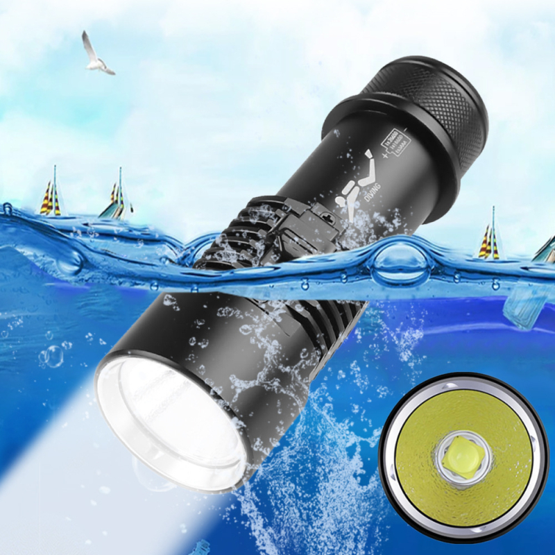 D220 dvostruka potopna LED svjetiljka, 15W LED, aluminijsko kućište, domet 200–500 m, Baterije: 1x18650/1x26650/3xAAA
