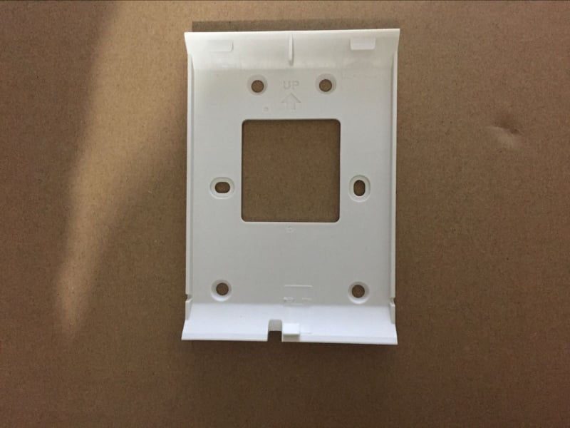 Πλάκα τοποθέτησης βιντεοθυροτηλέφωνου (Συμβατή με GL8-F62/F72M; Βάση GL8-V2; Στήριγμα εσωτερικής μονάδας AH8-E81M)