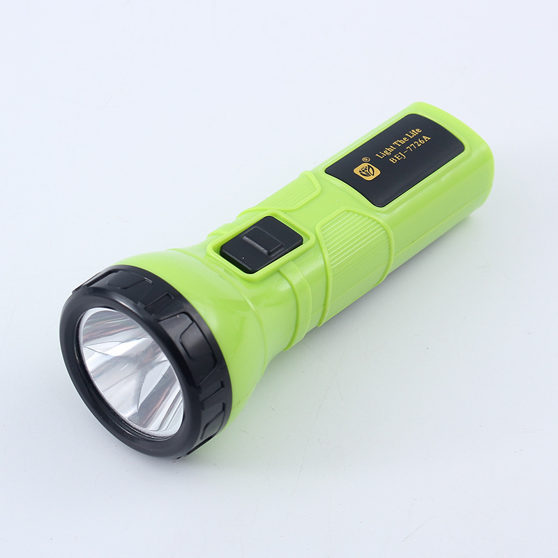 LED svjetiljka od ABS plastike, USB punjenje, 500mAh baterija, domet do 100 m, za planinarenje, kampiranje, nužne situacije i patrolu