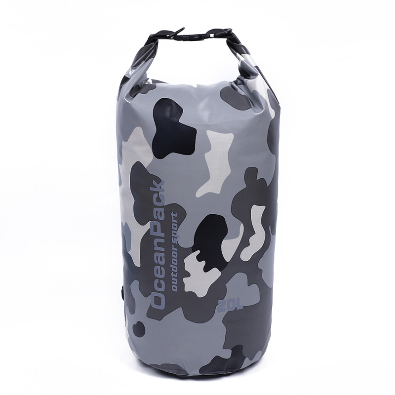 Kültéri vízálló táska | Kamuflážs minta; PVC anyag; vízálló szövet; Kapacitás 20L