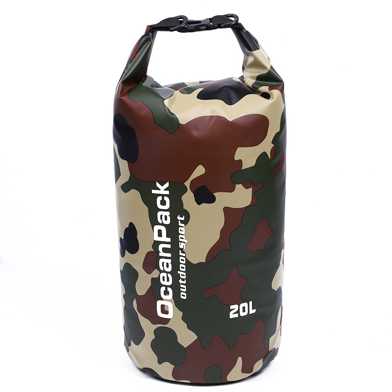 Kültéri vízálló táska | Kamuflážs minta; PVC anyag; vízálló szövet; Kapacitás 20L