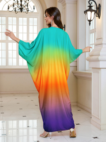 Plažni pokrivalo haljina u stilu robe – Vanjski materijal: rayon; Podstava: rayon; Težina: 280 g; Pogodno za plivanje i hodanje po plitkim vodama