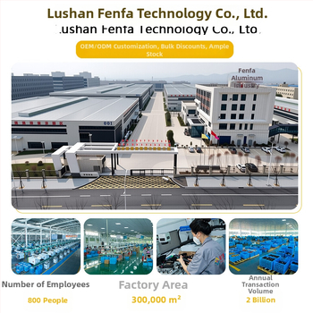 Kézi hajtású, újratölthető LED zseblámpa, 5W, alumíniumötvözetes test, 100–200 m fénysugár, kompakt, 360° forgó fej