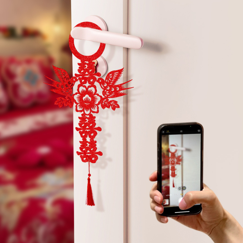 Set de pandantive pentru mânerele ușilor la nuntă – decor din fetru cu panglici