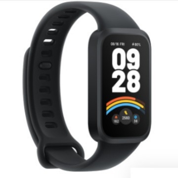 Pametna fitness narukvica (AMOLED zaslon; praćenje srčanog ritma; dnevna vodootpornost; silikon remen; autonomija baterije manje od 7 dana)