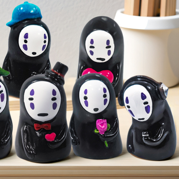 Figurină decorativă din rășină pentru casă și mașină — bărbat fără față, stil japonez; Brand: Xiaojiao la; Material: rășină; Categoria: meșteșuguri din rășină