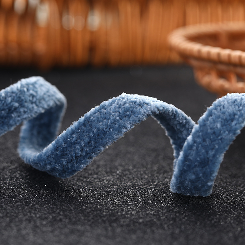 Chenille flokirani trakasti materijal, neelastična užad za kapu, dodaci za kosu i pakiranje darova