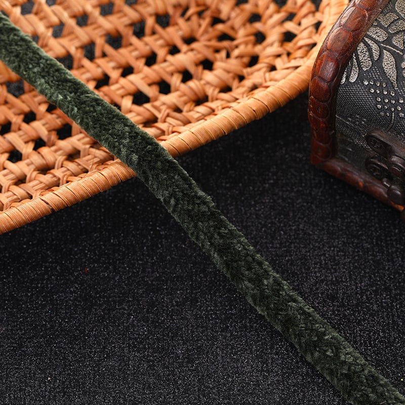 Chenille flokirani trakasti materijal, neelastična užad za kapu, dodaci za kosu i pakiranje darova
