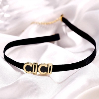 Choker ogrlica s privjeskom od legure i abecednim slovom, običan lanac, geometrijski casual stil za žene