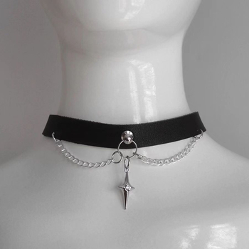 Colier-choker din piele cu pandantiv stea cu patru vârfuri, aliaj de zinc, lanț O, 41–50 cm, multi-strat, finisaj electroplate