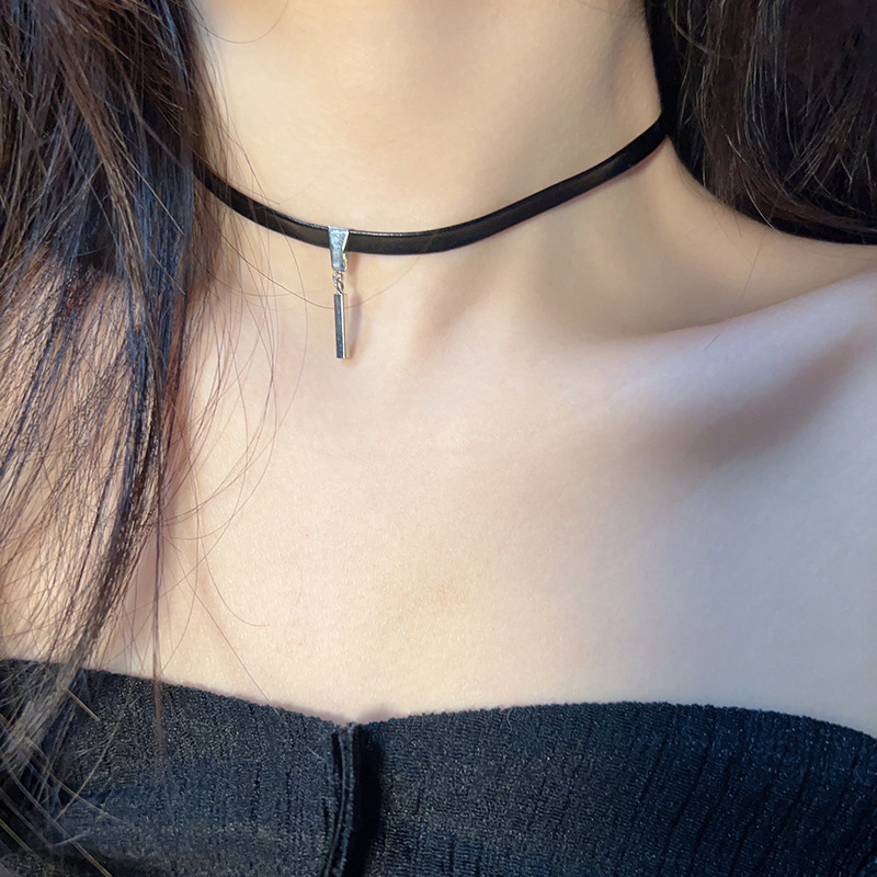 Geometrijska ogrlica od legure, elektroplatinirana, regularni lanac, minimalistički stil, unisex