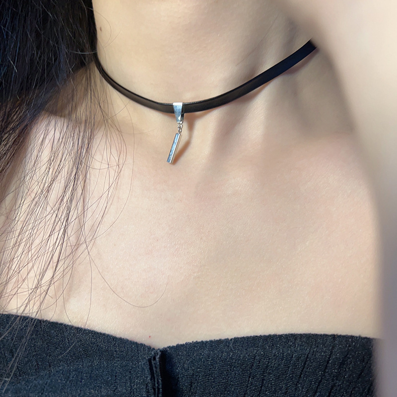 Geometrijska ogrlica od legure, elektroplatinirana, regularni lanac, minimalistički stil, unisex