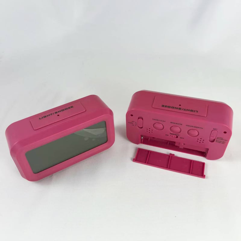 Настолен часовник с дигитален LCD дисплей, светеща подсветка, аларма и календар (ден от седмицата, лунна фаза, месец)