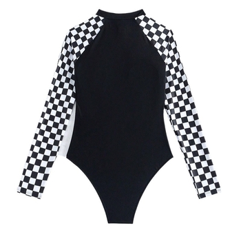 Női ujjatlan csíkos egyrészes fürdőruha, párnázott kosárkák, acélbetét nélküli, külső 82% poliészter / bélés 18%, tömeg 300 g