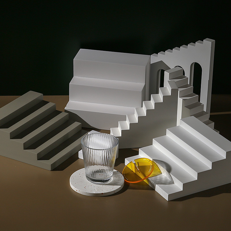 Pozadinski ukrasi za fotografiju: geometrijske male stepenice rekvizita; materijali: smola ili MDF; model: Male stepenice; težina: 1; marka: Green Craftsman