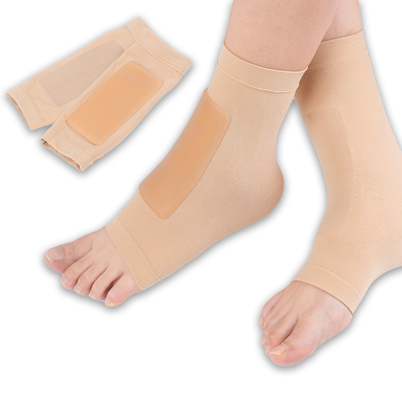 Jégkorcsolya sarokvédő szilikongél párnázással | Modell HXB-050; Anyag: Nylon sebs; Stílus: Pántos lábvédő; Talpbetét: mágneses terápia; Teljes talpbetét