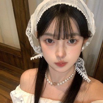 YIWEI STUDIO selyem hajkendő, Ins wind stílusban, kockás mintával és geometriai dizájnnal.