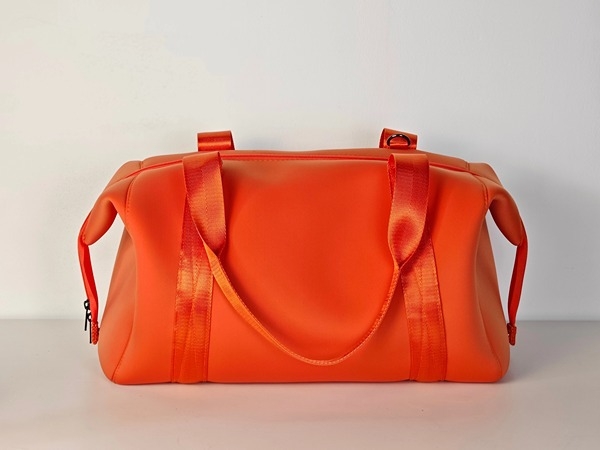 Putna torba s crossbody remenom, prijenosna torbica za pohranu, ženska kozmetička torba, dvije veličine (S i L), moderan dizajn