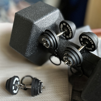 Wsnbwye öntöttvas súlyzó alakú kulcstartó — fitnesz modell, kulcskarika kiegészítő, üzleti és promóciós ajándék