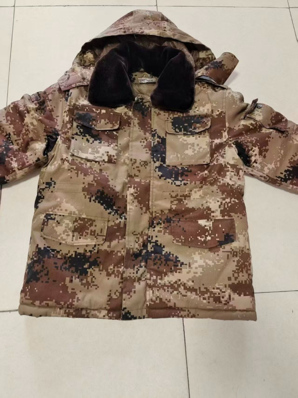 Kamuflažni vojni kaput od poliestera - Materijal: Poliester, Toplo, Zima, Unisex, Odrasli