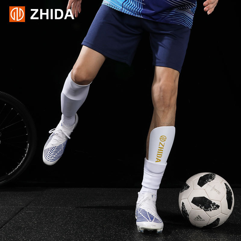 Втора генерация професионален футболен предпазител за крак, ултра тънка защита на коляното и ходилото (пластмасов)