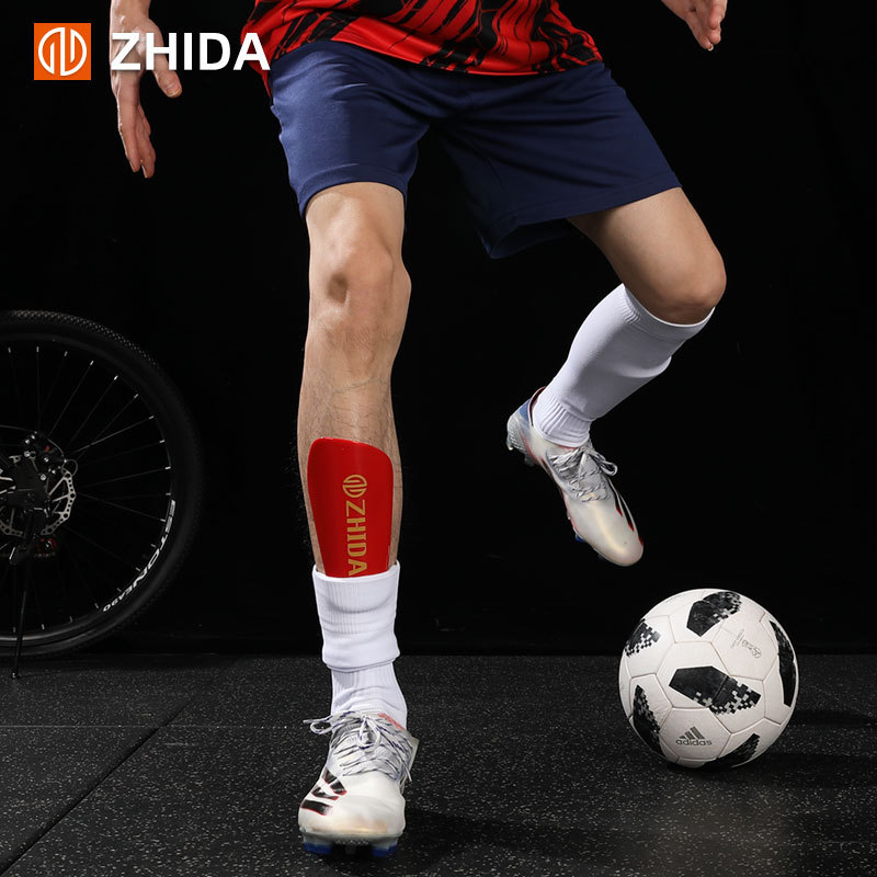Втора генерация професионален футболен предпазител за крак, ултра тънка защита на коляното и ходилото (пластмасов)